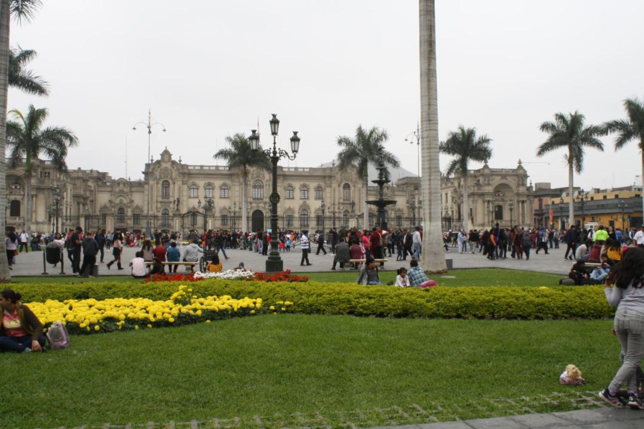 Main Square Lima Exterior foto