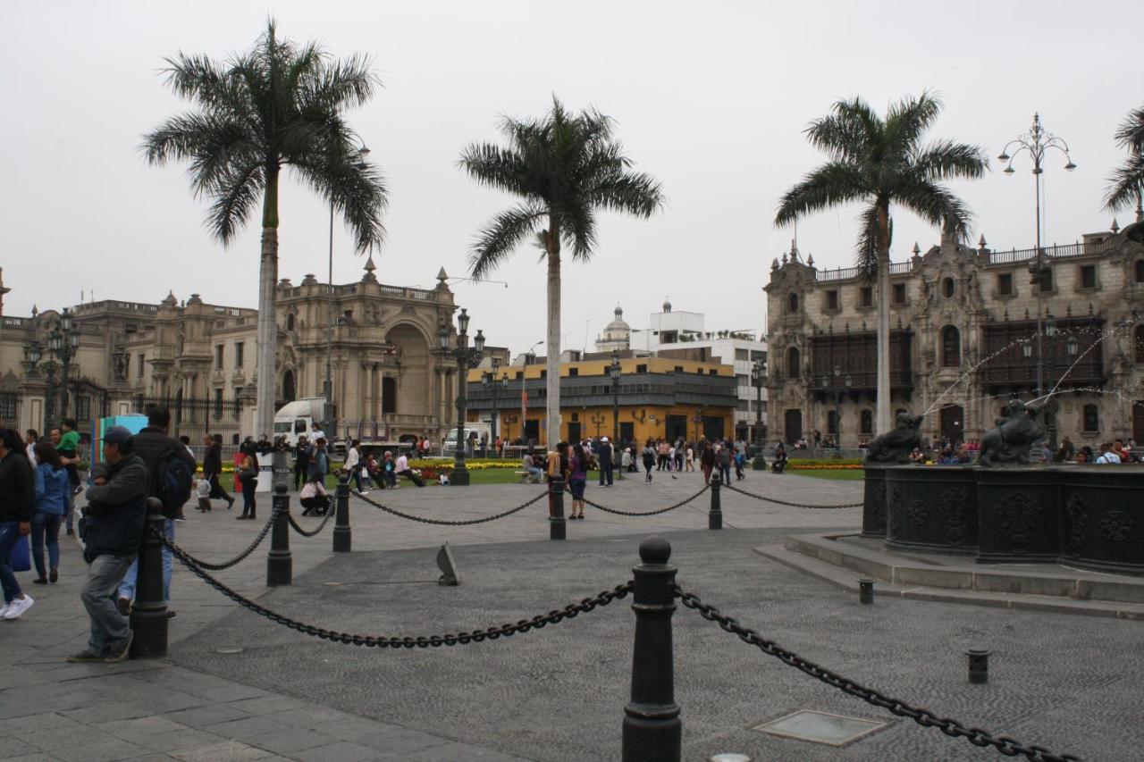 Main Square Lima Exterior foto
